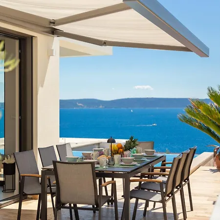 Maxime With Heated Pool * Trogir