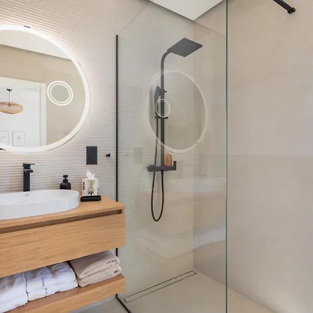 Villa Maxime With Heated Pool