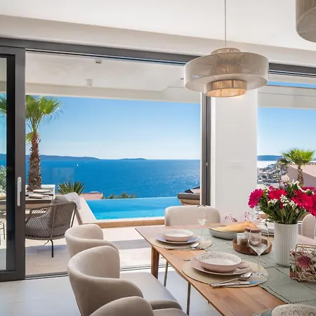 Maxime With Heated Pool Villa Trogir