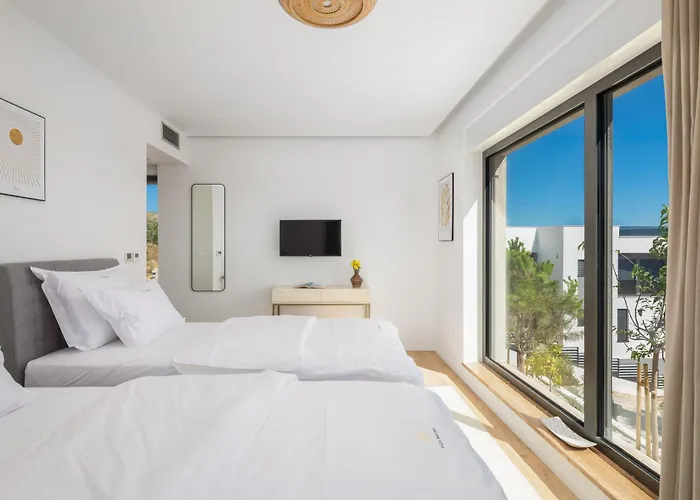 빌라 Maxime With Heated Pool 트로기르