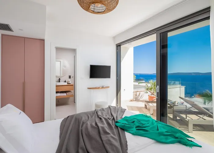 Maxime With Heated Pool 빌라 *